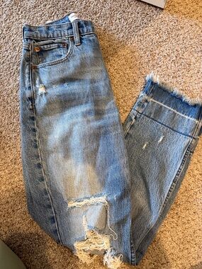 Abercrombie and Fitch Light Blue Distressed Straight-Leg Jeans